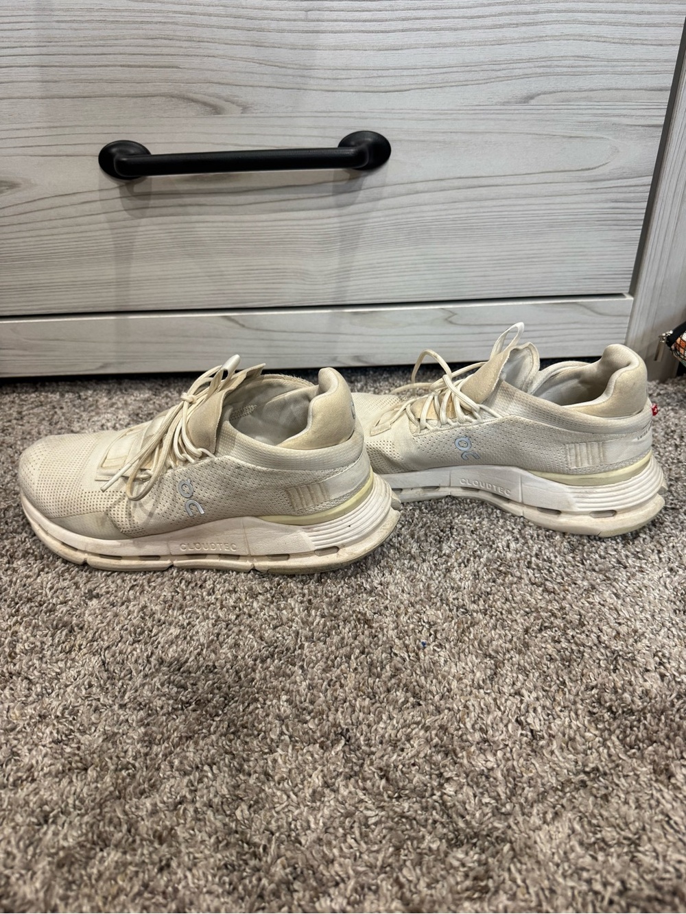 On Cloud White Sneakers - Picture 6 of 9